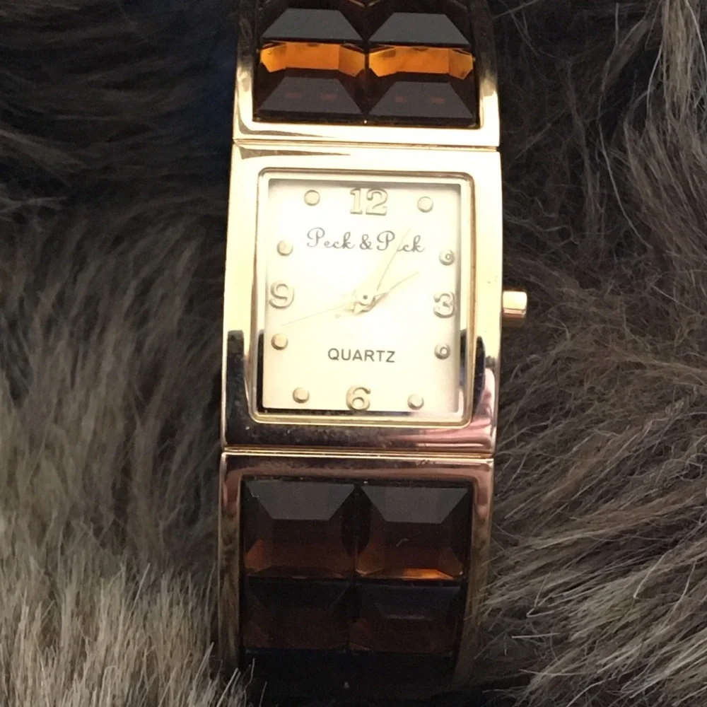 Peck & Peck brown topaz stone cuff watch